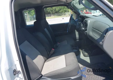 2011 Ford Ranger Xlt z USA, uszkodzony, nr VIN 1FTKR1ED0BPA44915